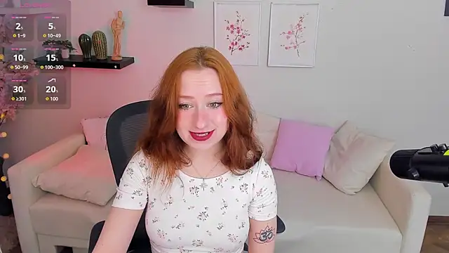 Violet Griffen online show from April 4, 3:29 pm