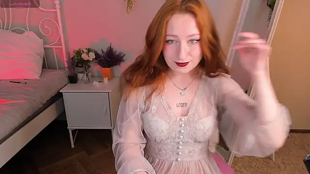 Snapshot of Violet_Griffen chatting on May 30, 4:01 pm Violet Griffen online show from May 30, 4:01 pm