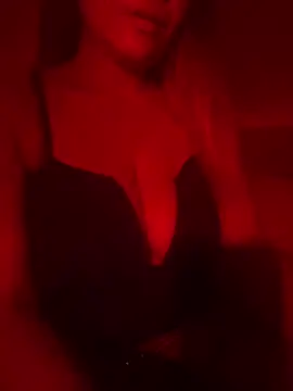 Miss June666 online show from April 1, 11:01 pm