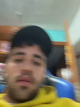 aavrdvh33 online show from February 28, 7:35 pm