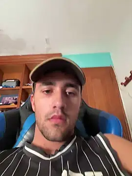 aavrdvh33 online show from November 2, 12:21 pm