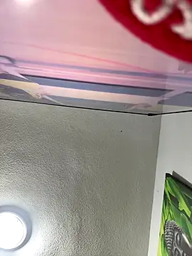 aavrdvh33 online show from December 15, 9:53 pm