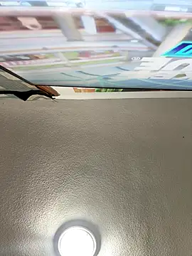 aavrdvh33 online show from October 6, 9:37 pm