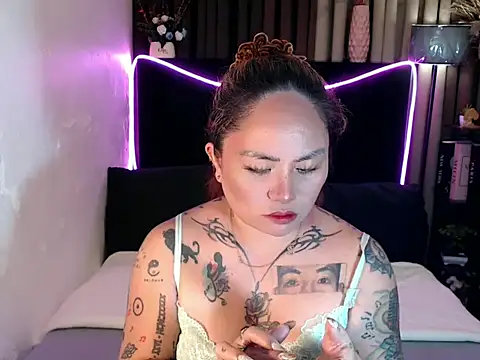 EstellaStarXxx online show from May 24, 3:50 am