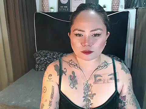 Snapshot of EstellaStarXxx chatting on July 7, 6:47 am EstellaStarXxx online show from July 7, 6:47 am