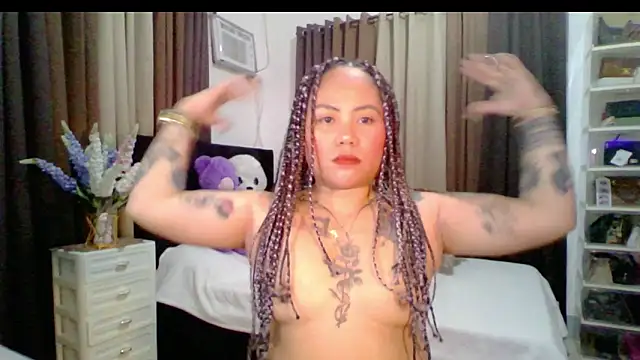 EstellaStarXxx online show from November 18, 1:14 pm