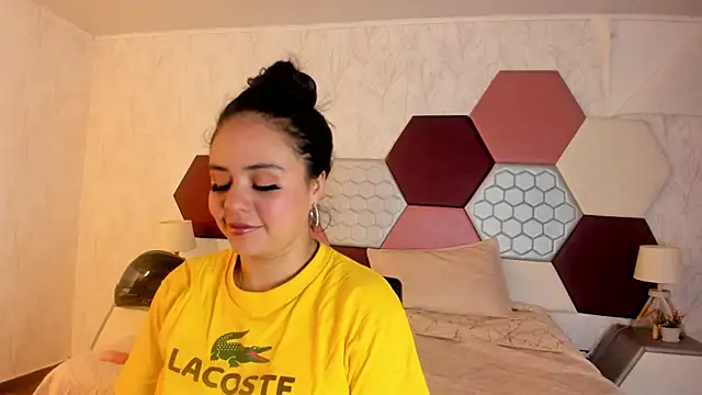 ArielleWilde online show from December 5, 3:49 am