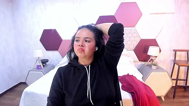 ArielleWilde online show from November 17, 4:16 am