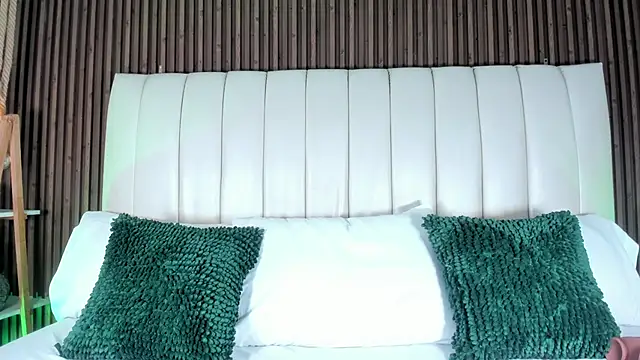 SandraMilerr online show from February 12, 4:45 am