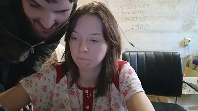 Snapshot of graylovescookies chatting on October 30, 12:58 pm graylovescookies online show from October 30, 12:58 pm