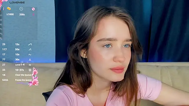 Snapshot of lovelyalivia chatting on February 13, 10:26 am lovelyalivia online show from February 13, 10:26 am