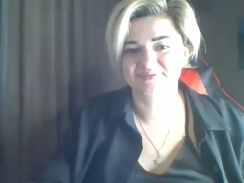 Snapshot of Wymini chatting on September 25, 8:48 pm Wymini online show from September 25, 8:48 pm