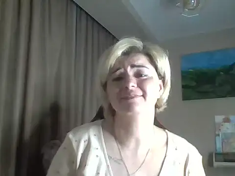 Snapshot of Wymini chatting on September 10, 8:30 pm Wymini online show from September 10, 8:30 pm