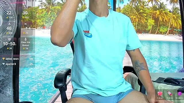 Snapshot of BigMonstercoks69 chatting on September 27, 12:22 pm BigMonstercoks69 online show from September 27, 12:22 pm