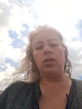 sofiacurvy 45 online show from December 3, 4:17 pm