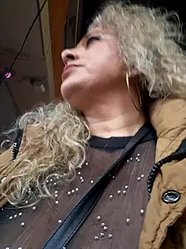 sofiacurvy 45 online show from November 30, 12:22 am