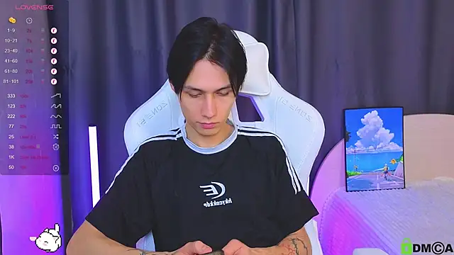 bd black online show from December 22, 12:11 am