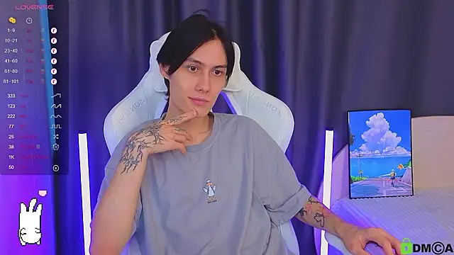 bd black online show from February 8, 1:31 pm