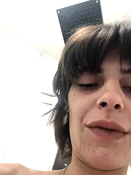 Snapshot of sweetchery999999 chatting on October 29, 10:25 am sweetchery999999 online show from October 29, 10:25 am