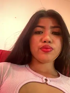 Snapshot of Luna_20x chatting on September 27, 6:47 pm Luna 20x online show from September 27, 6:47 pm