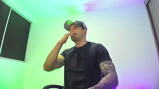 Snapshot of Dagoti chatting on February 10, 7:24 pm Dagoti online show from February 10, 7:24 pm