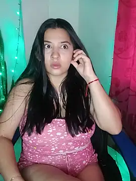 VALENTINA ROUSE  online show from June 21, 11:16 am