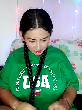 VALENTINA ROUSE  online show from April 2, 9:21 pm