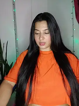 VALENTINA ROUSE  online show from June 3, 10:58 pm