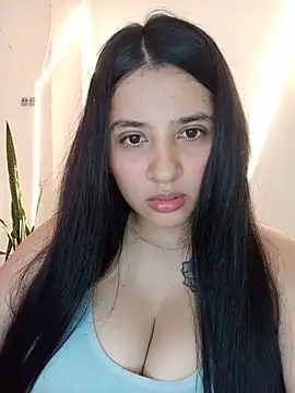 VALENTINA ROUSE  online show from July 18, 5:21 pm