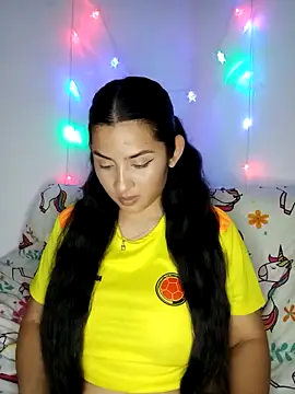 VALENTINA ROUSE  online show from March 26, 11:35 pm