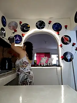 SeleneLuminari8 online show from December 17, 3:17 pm