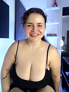 SeleneLuminari8 online show from April 13, 3:49 pm