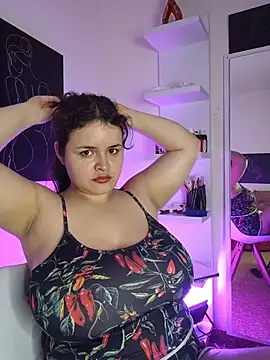 SeleneLuminari8 online show from May 26, 6:06 pm