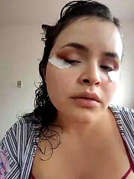 Snapshot of SeleneLuminari8 chatting on January 31, 7:12 pm SeleneLuminari8 online show from January 31, 7:12 pm