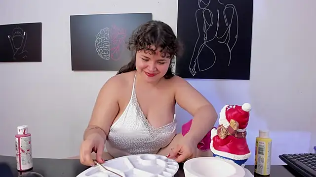 SeleneLuminari8 online show from December 3, 6:07 pm