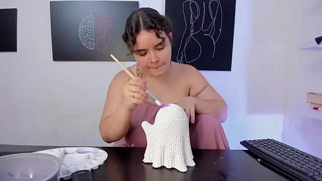 SeleneLuminari8 online show from March 13, 4:01 pm