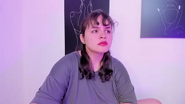 SeleneLuminari8 online show from September 27, 8:15 pm