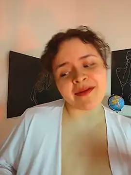 Snapshot of SeleneLuminari8 chatting on June 25, 2:22 pm SeleneLuminari8 online show from June 25, 2:22 pm