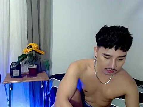 cute richard24 online show from June 15, 3:23 pm