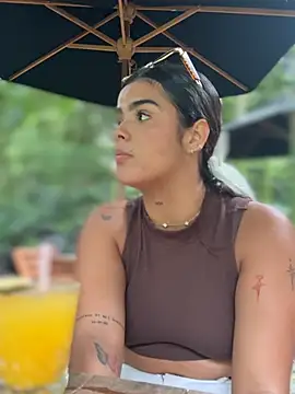 Kaily Sweet16 online show from April 16, 6:41 pm