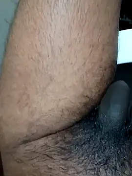 Snapshot of princemaheshboblover chatting on November 14, 10:02 pm princemaheshboblover online show from November 14, 10:02 pm