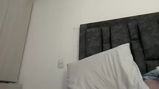 Sophia copper online show from October 18, 3:41 am