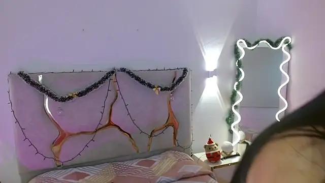 Rosalind tay online show from December 15, 11:05 am