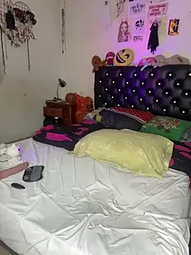 venusobryan 55 online show from November 26, 7:47 pm