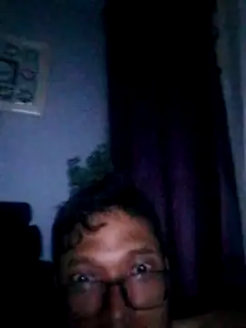 Snapshot of Ayie1822@xh chatting on November 14, 4:54 pm Ayie1822xh online show from November 14, 4:54 pm