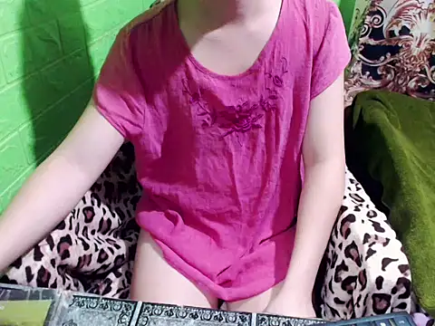 Snapshot of trans_janica chatting on October 24, 1:48 am trans janica online show from October 24, 1:48 am