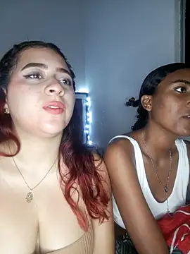 Chloe Sky love online show from March 19, 6:13 am