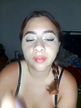 Chloe Sky love online show from September 10, 5:28 am