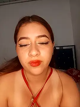 Chloe Sky love online show from September 23, 5:03 am