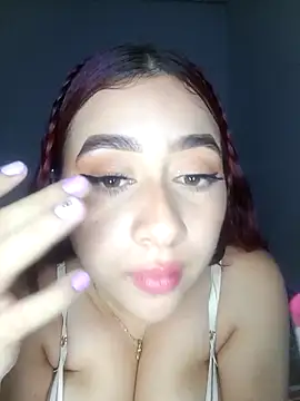 Chloe Sky love online show from November 21, 4:55 am